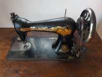 Mașina de cusut singer an fabricație 1925