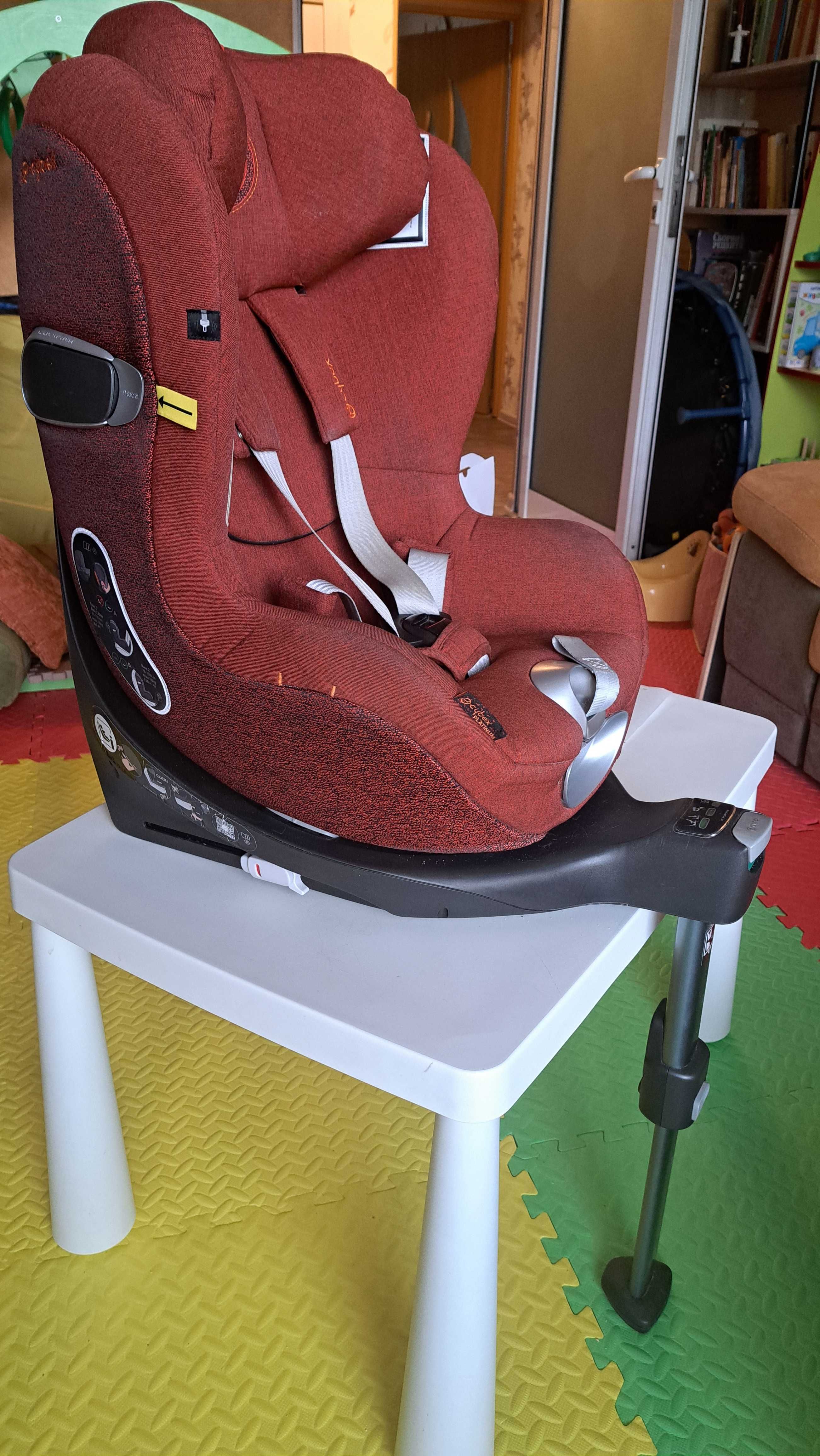 Столче за кола Cybex Sirona z i-size, с база