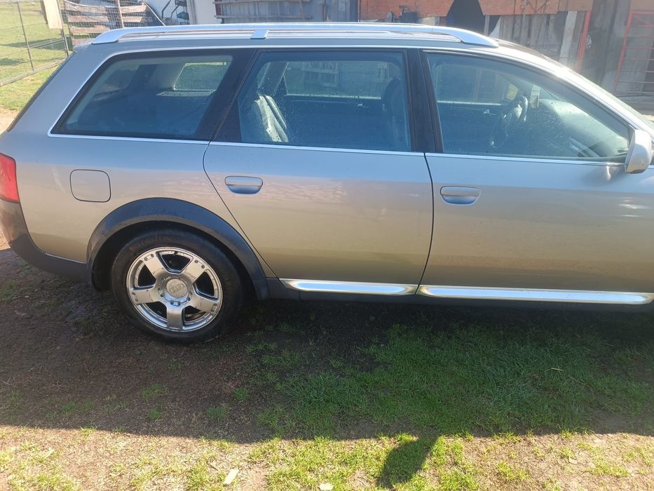 Vând Audi A6 Allroad