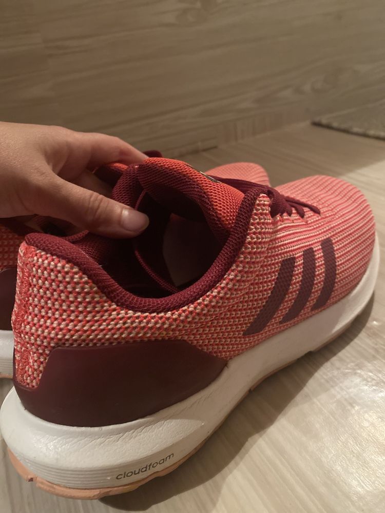 Adidas маратонки