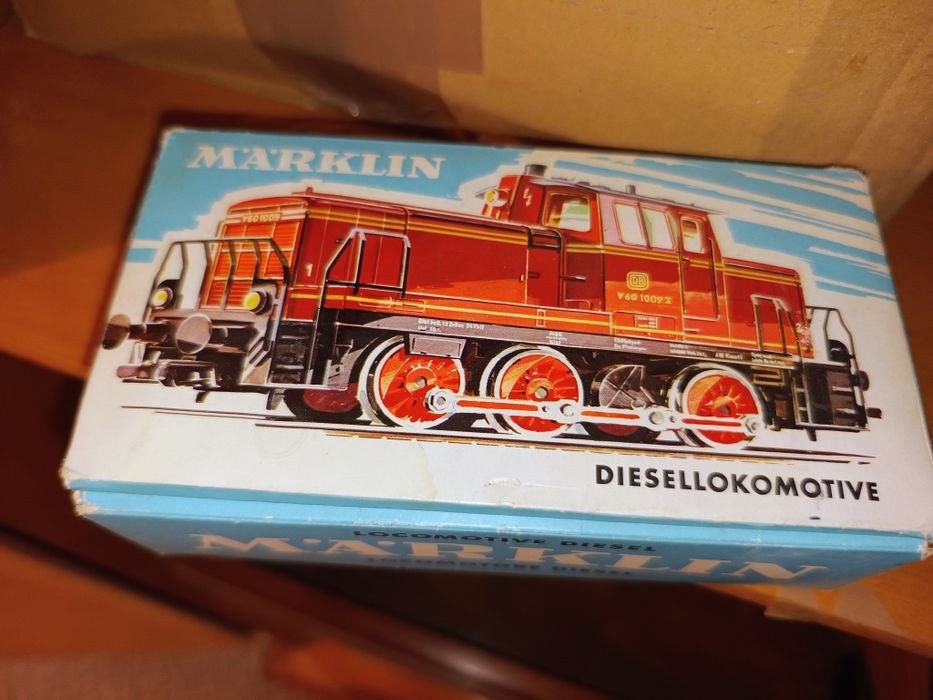 Locomotiva marklin trenulet AC netestat