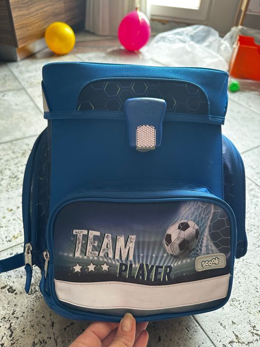 Ергономична раница за училище Scooli