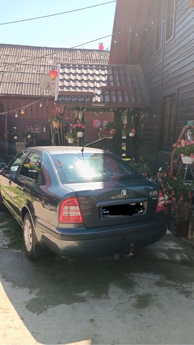 Autoturism Skoda Octavia berlina