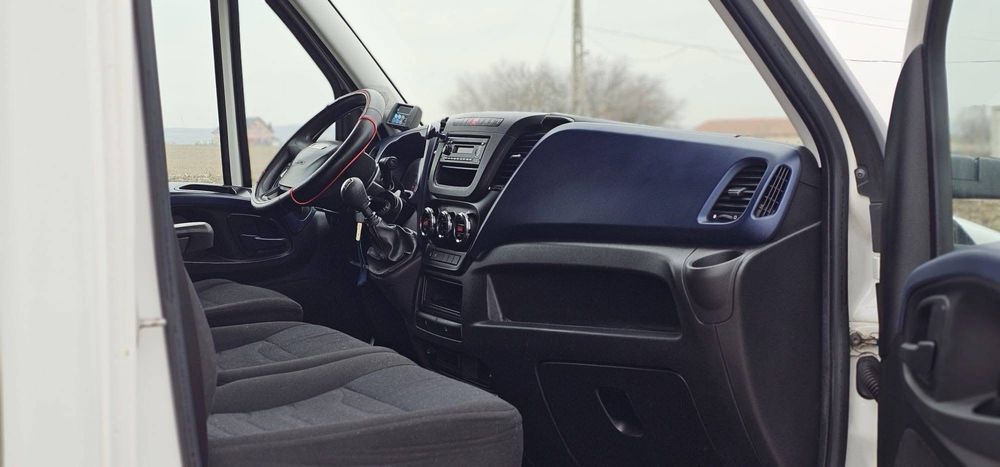 Vand Iveco Daily/duba/refrigerare-congelare/10 paleti/catB