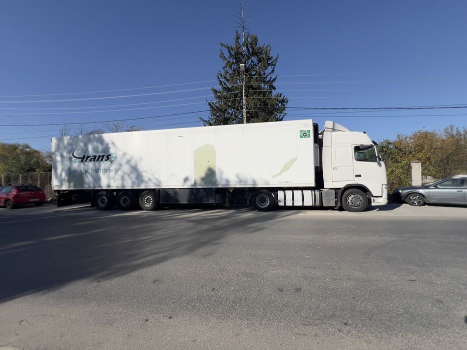 Volvo FH13  Ansamblu+ semiremorca schmitz frigorigica