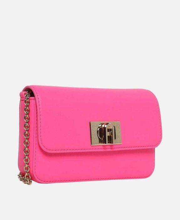 Продавам Розова чанта Furla неизползвана оригинална Cross-body bag