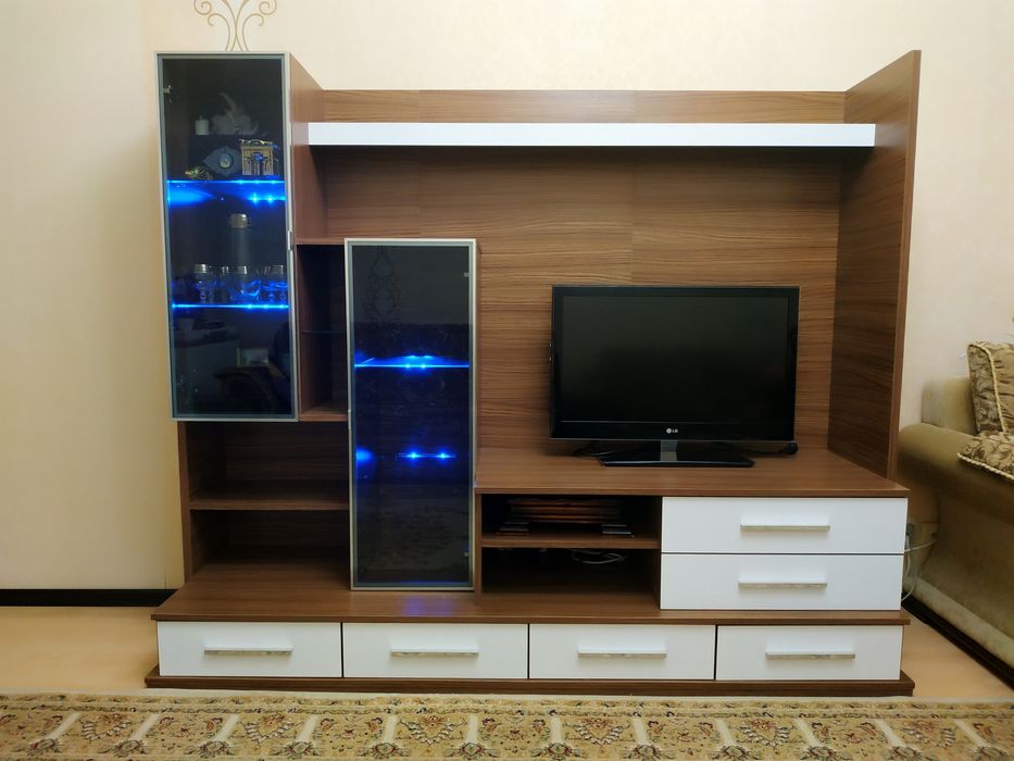 Продам стенку для гостиной