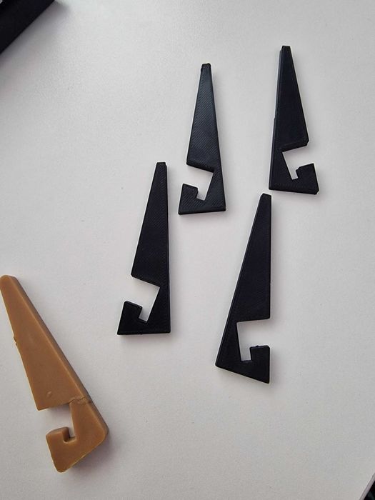 8 Piese Remi  ( Rummy ) piciorușe pentru tabla rezistente din pl