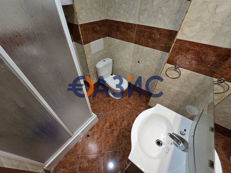 Продава се Едностаен апартамент в к.к. Слънчев бряг - 42 кв.м за 582 €/кв.м - Снимка #4