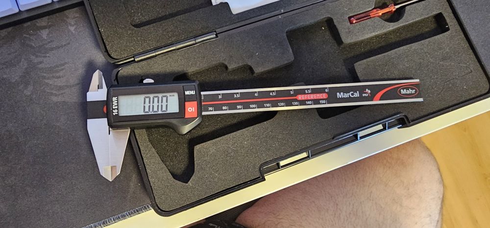 Mahr MarCal 16 EWR. Електронен шублер 150мм ВОДОУСТОЙЧИВ IP67