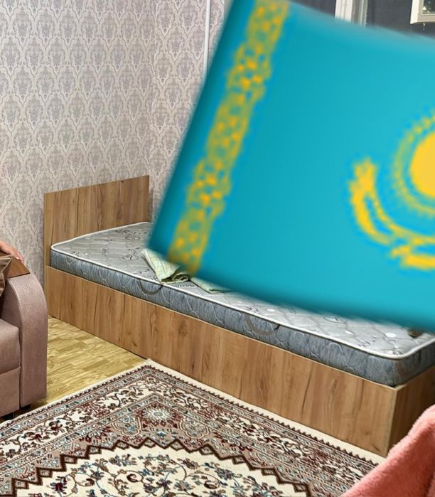 Продам кровать 90*200