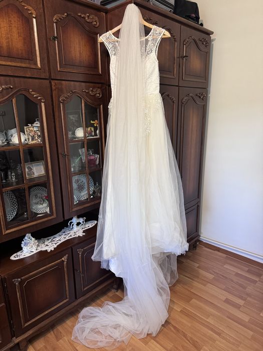 Vand rochie de mireasa studio White Rhapsody