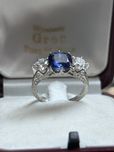 Inel Platina Renaissance diamante 0.6 per bucata si safir