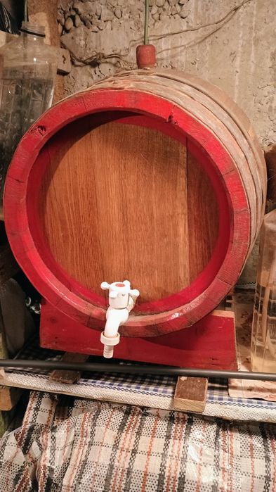 Butoi salcâm cu canea și damingene sticla