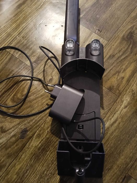 Încărcător original Dyson