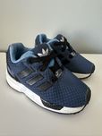 Бебешки маратонки Adidas , номер 20