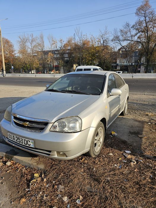 Lacetti 2008. 1.6 motor