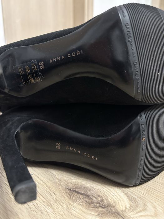 Cizme piele intoarsa Anna Cori , 38