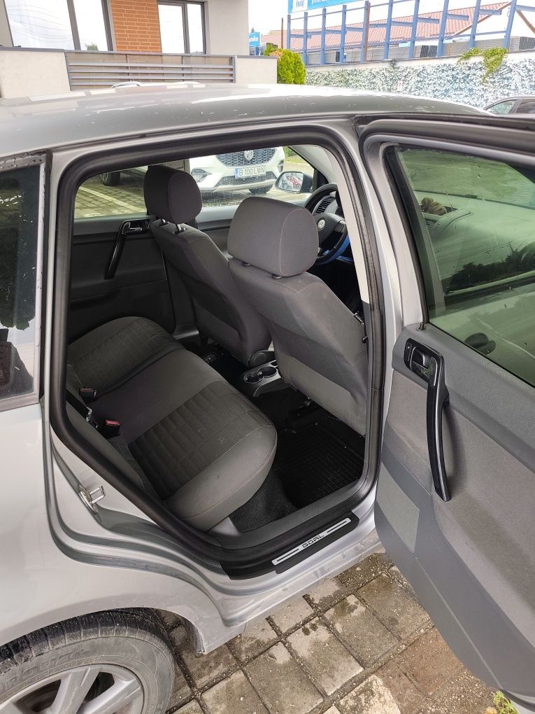 Vw Polo 9N Goal Edition 1.4 TDI
-1.4 TDI 60 CP
-An fabricație 2007 
-N