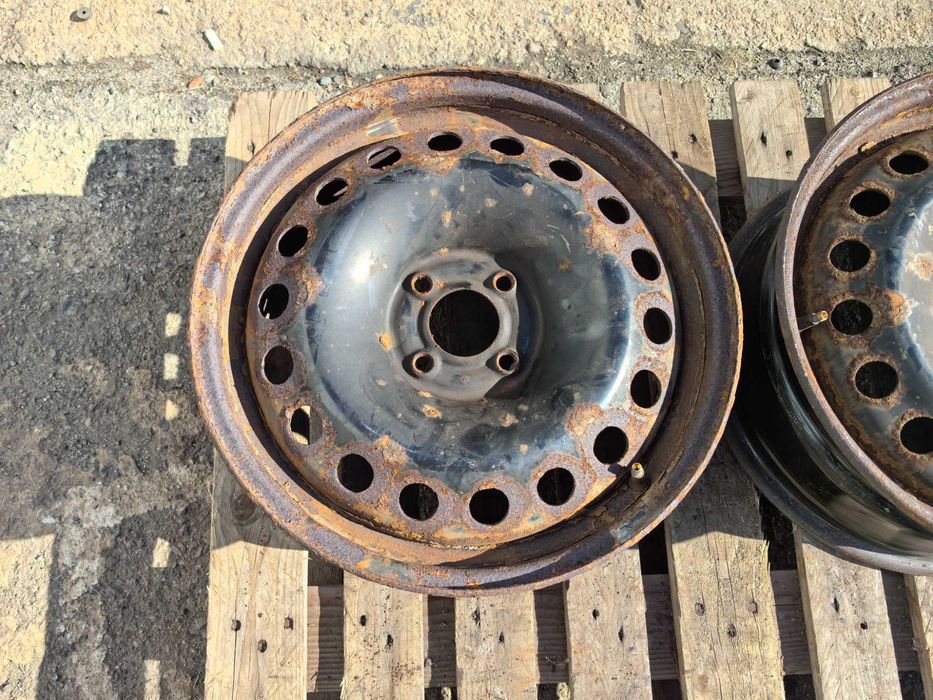 16 цола 4 х 100 мм Рено / Дачия - 6,5 Инча / ЕТ 49