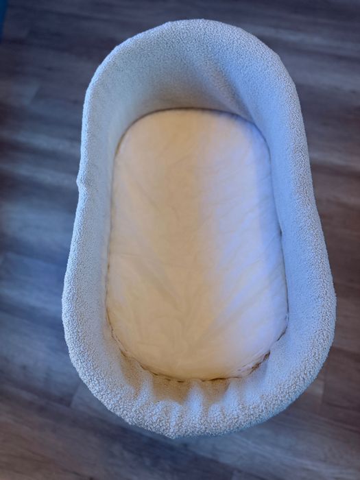 Бебешка плетена кошара