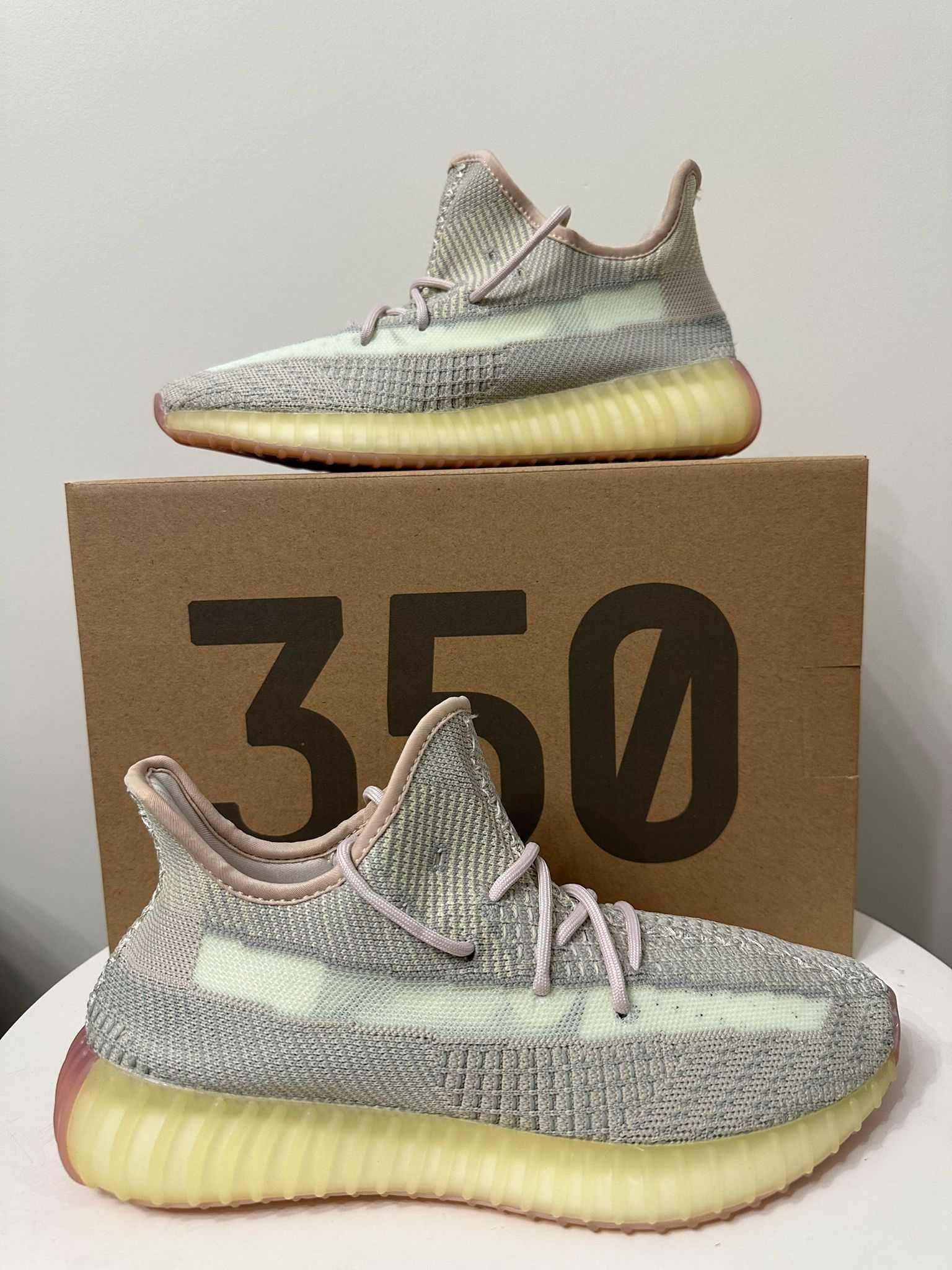 Yeezy Boost 350 V2 - Citrin