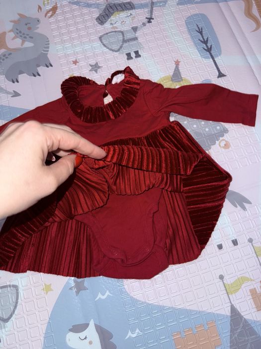 Сет от коледни роклички Майорал и HM