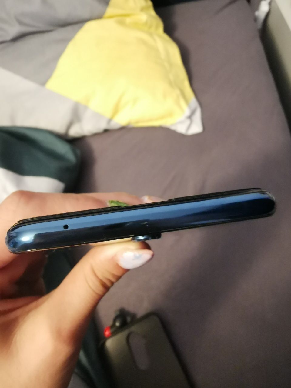 Vând huawei mate 20 lite