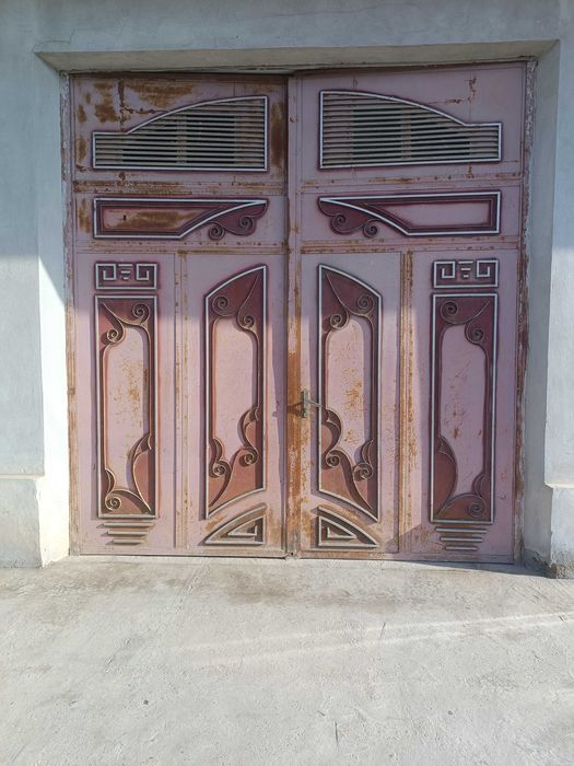 Darvoza uy va bogʻlar uchun razmeri 3.20m ga 3m holati  oʻrta