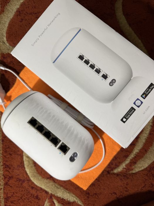 UDM Ubiquiti UniFi Dream Machine, wireless router, Wi-Fi 5, 4x 1GbE