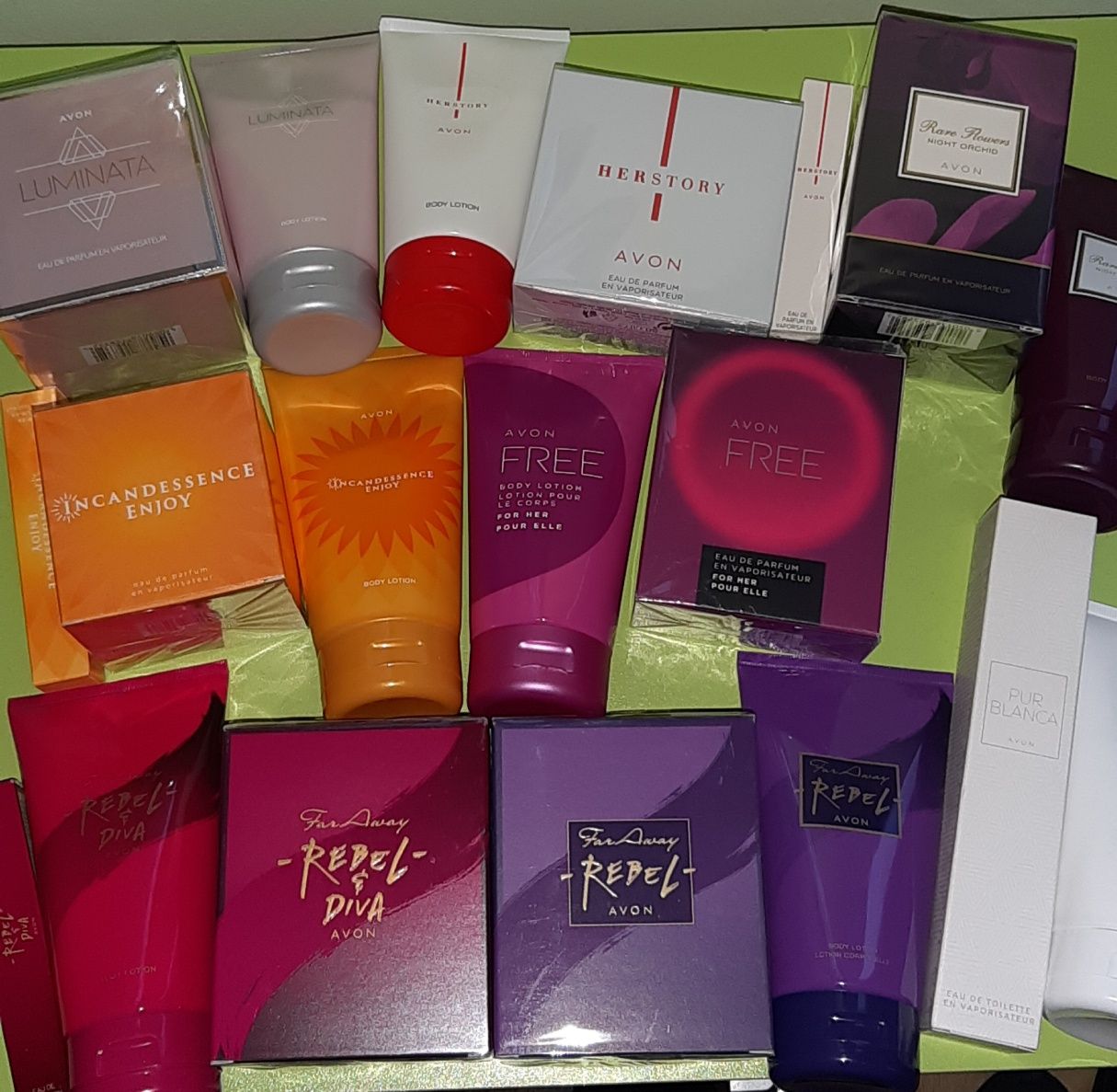 Комплекти Avon Today, Encanto, Incandessence, Luck, Cherish