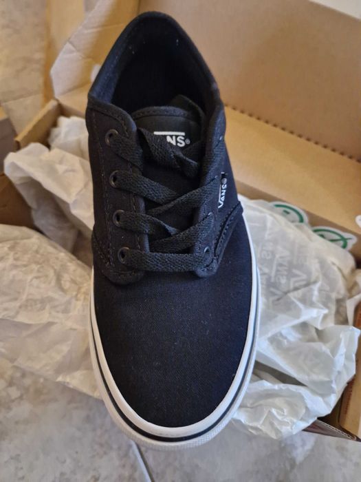 Нови кецове VANS 34,5 номер