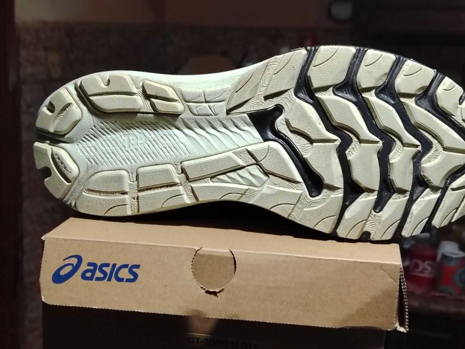 Asics gt-2000 11 GTX