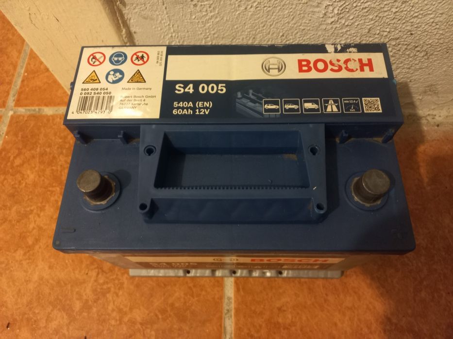 Vând Renault Laguna, benzină, 2000 cmc, af 1994, pentru colecționari