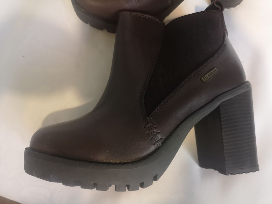 Firetrap, боти естествена кожа, номер 37