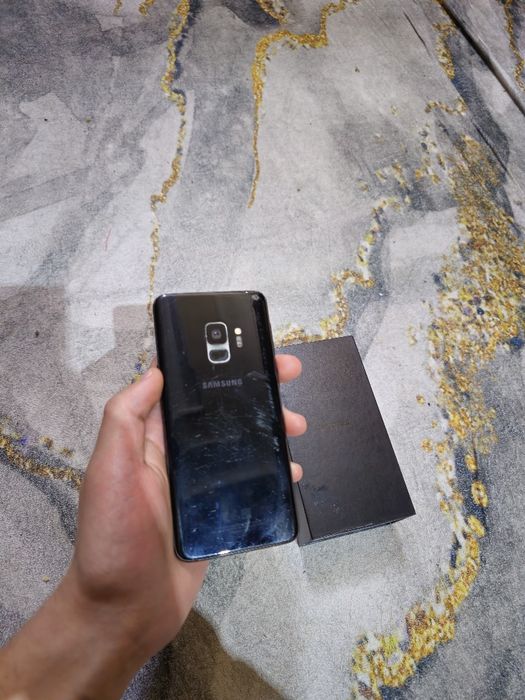 Samsung s9 vetnam +e-sim 64gb sunatiga otib beraman
