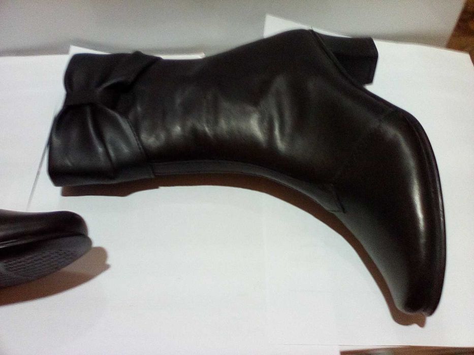 Кожени боти. Нови, български.