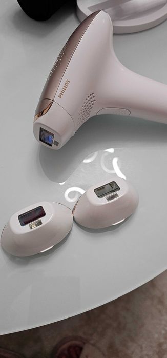 Фотоепилатор Philips Lumea