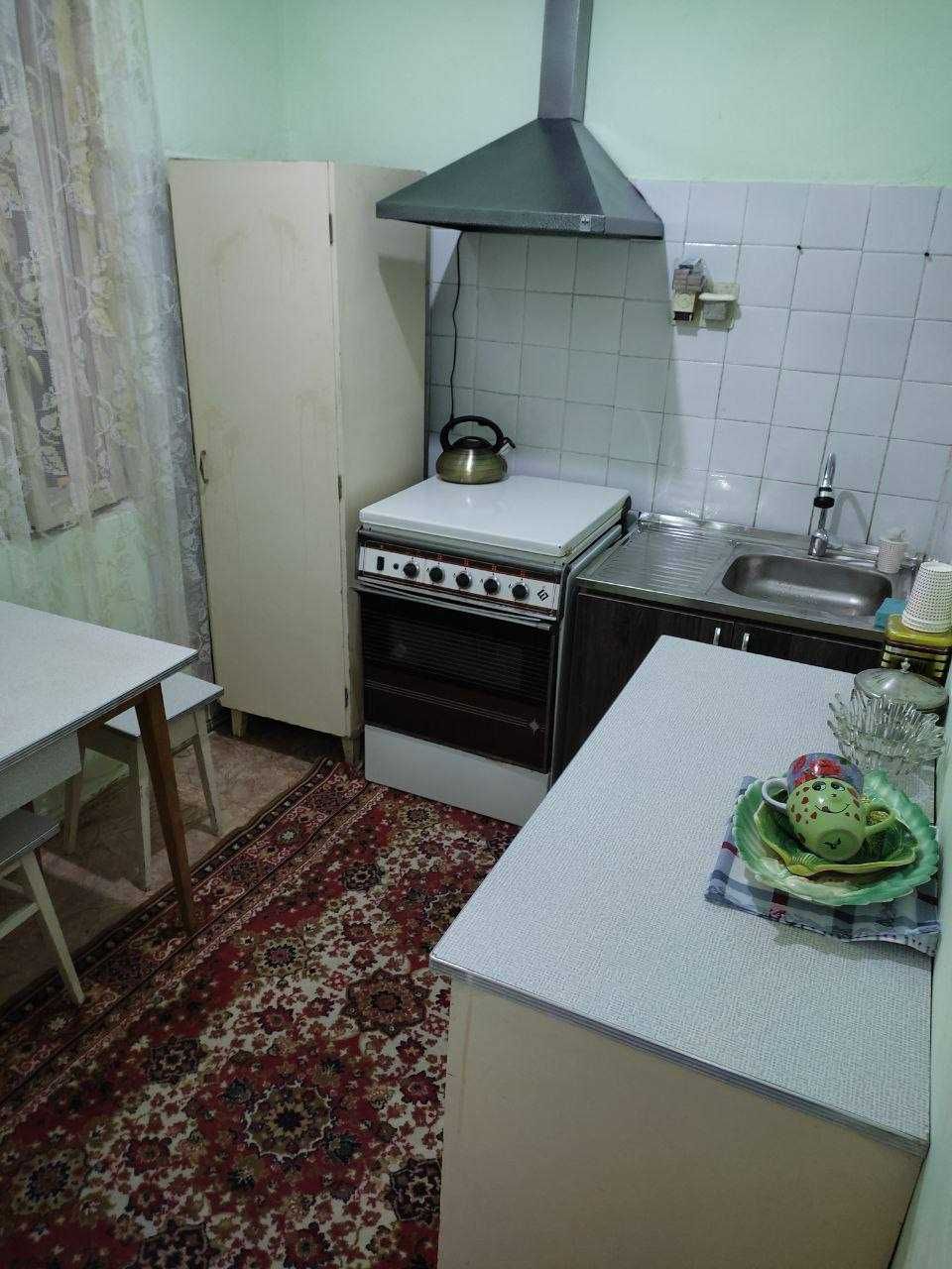 СРОЧНО 2 хонали квартира сотилади, Авиасозлар 2, 2/2/4
