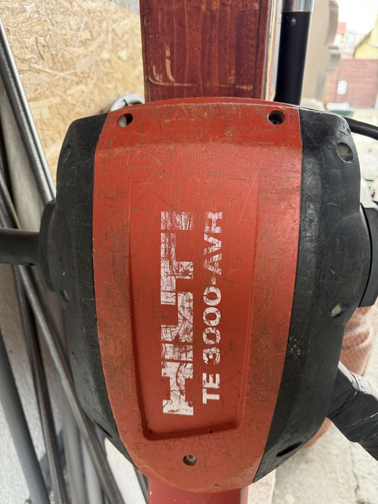 Inchiriez Picamer Profesional Hilti 3000