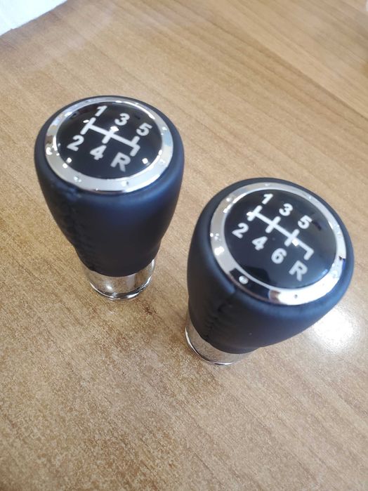 Топка лост скорости Honda Accord 7 и 8, кожена с 5 и 6 скорости.