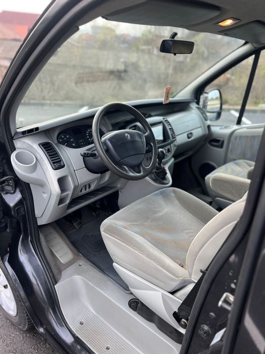 Renault Trafic 7+1 locuri-2.5 dCi,140CP-Intretinut, perfect functional