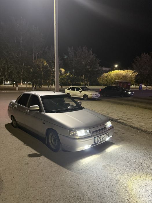 Продам ваз 2110
