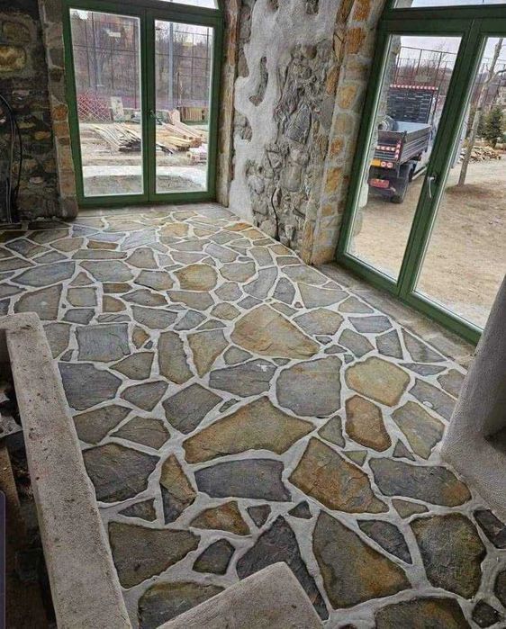 piatra naturala de munte si montaj profesional