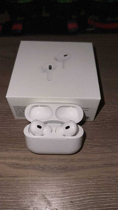 iphone 13+ airpods pro 2