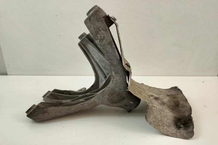 Suport motor dreapta 8K0199308EE Audi A5 8T