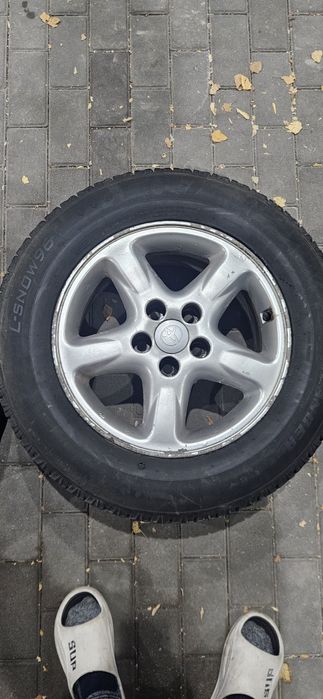 Диски с резиной(зимней)