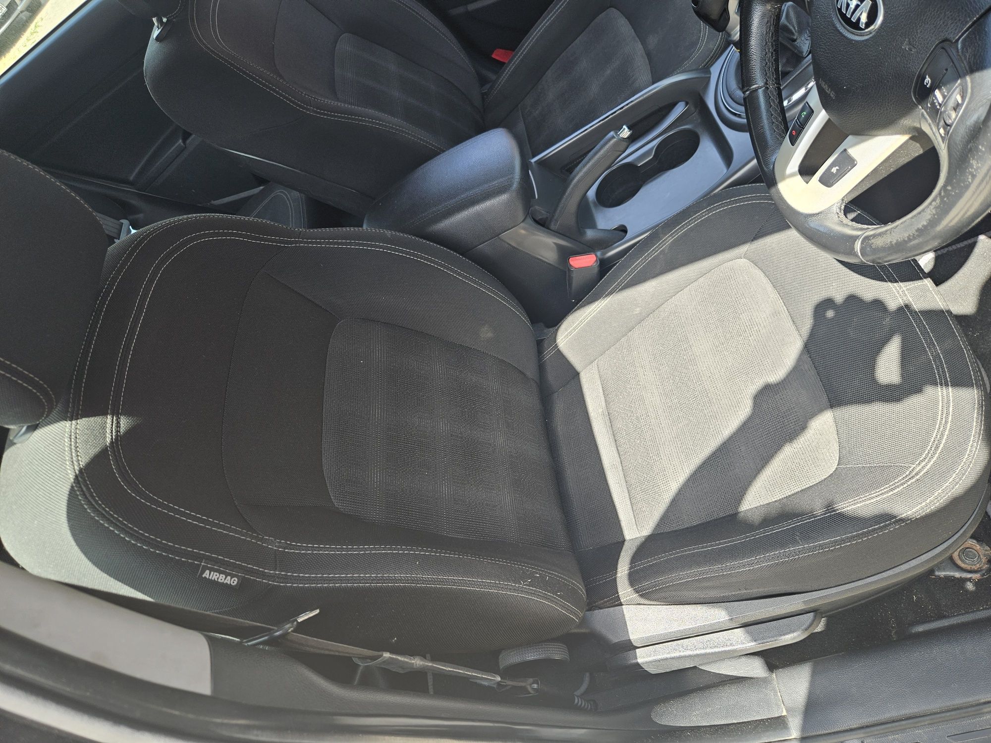 Седалки за Kia Sportage 2013г