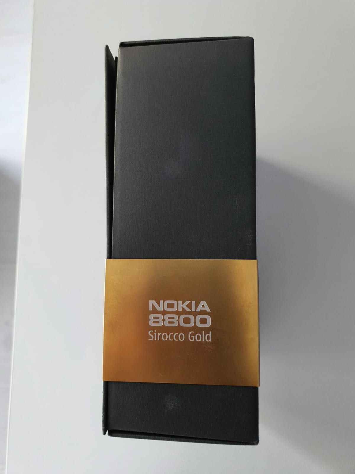Nokia 8800 Scirocco Gold