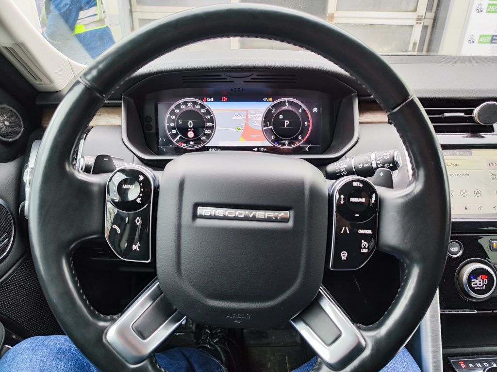 Land Rover Discovery 3.0 SD6 HSE 306 CP